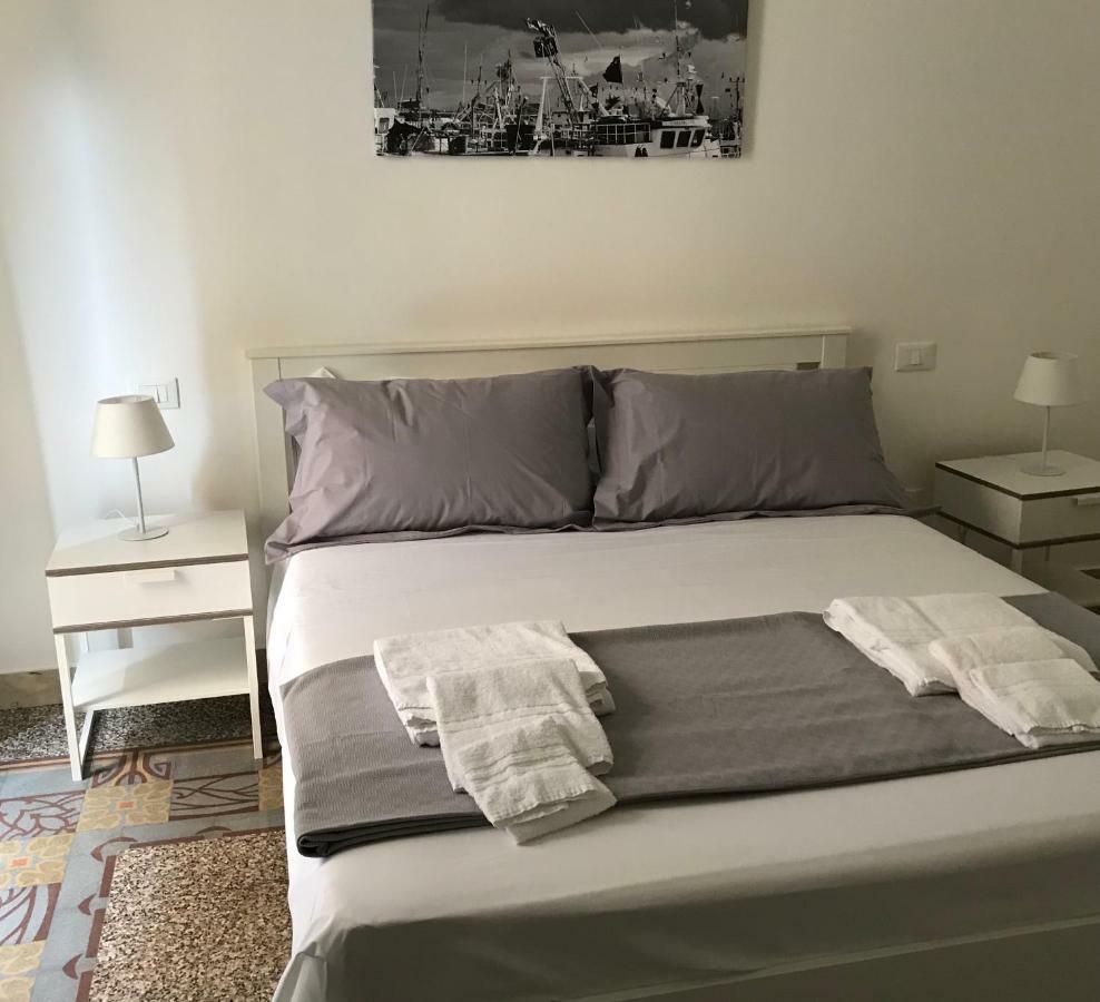 Fofino'S Rooms Palermo Exterior foto