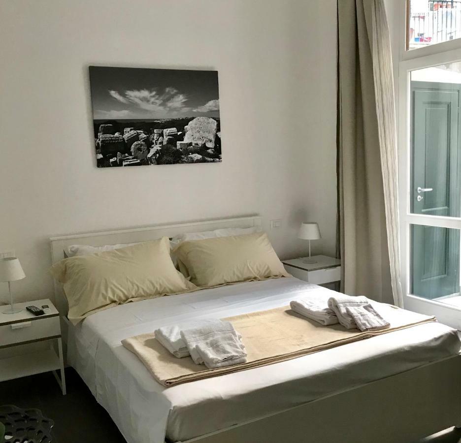 Fofino'S Rooms Palermo Exterior foto
