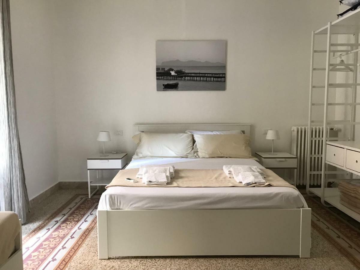 Fofino'S Rooms Palermo Exterior foto